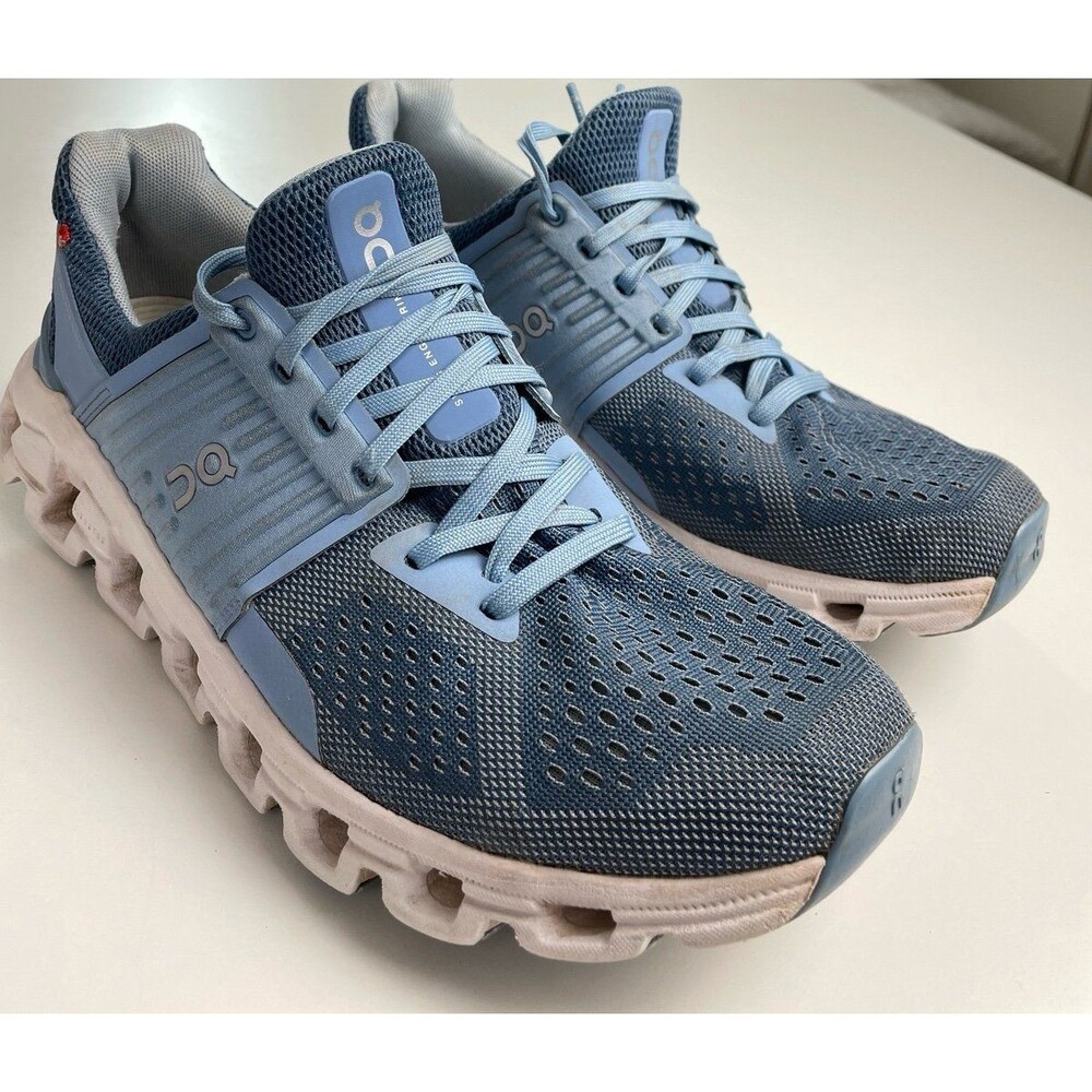 OnCloud Womens Sz 8 Running Cloudswift Lake Sky Running Sneaker. Blue